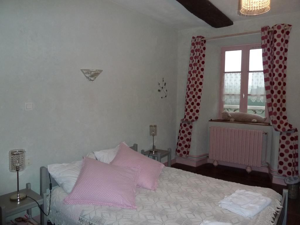 B&B L'Atelier Du Presbytere Saint-Maugan Værelse billede